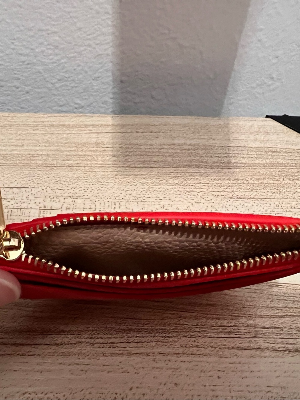 Cuyana Cardholder - Picture 8 of 11